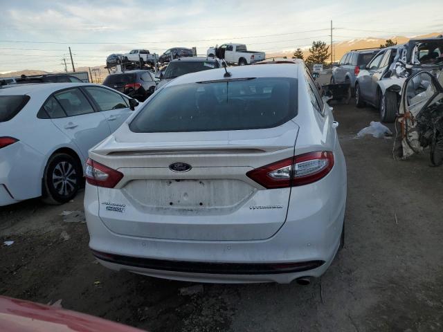 3FA6P0SU2ER357747 - 2014 FORD FUSION TITANIUM PHEV WHITE photo 6