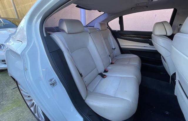 WBAKC8C5XCC434836 - 2012 BMW 750 LXI WHITE photo 6