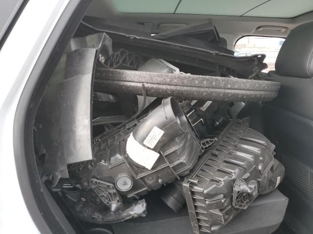 SALWG2FV4HA678057 - 2017 LAND ROVER RANGE ROVE SE WHITE photo 11