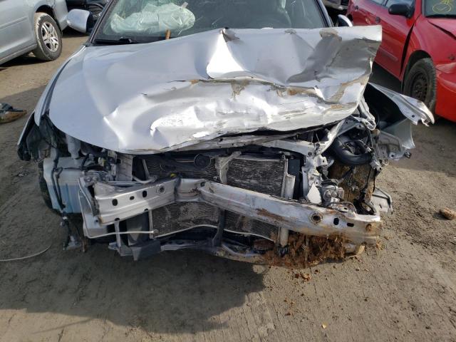 JTKJF5C77E3085197 - 2014 TOYOTA SCION TC 银色 照片 11