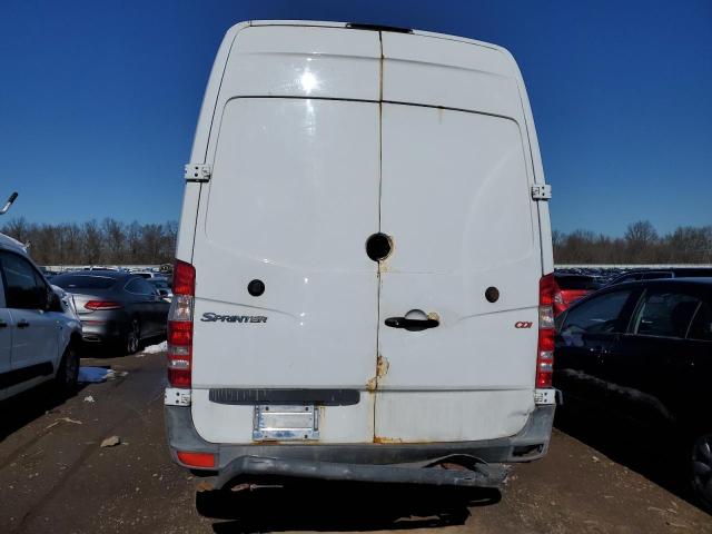 WDYPE8CC4A5454152 - 2010 FREIGHTLINER SPRINTER 2500 WHITE photo 6