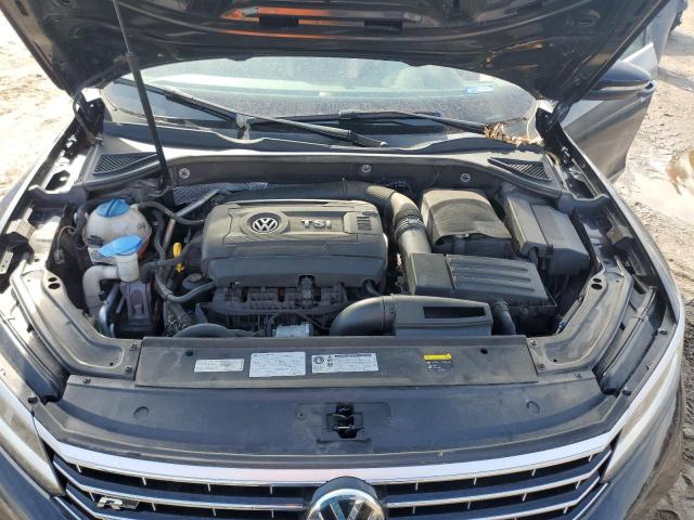 1VWDT7A31HC083214 - 2017 VOLKSWAGEN PASSAT R-LINE შავი ფოტო 11