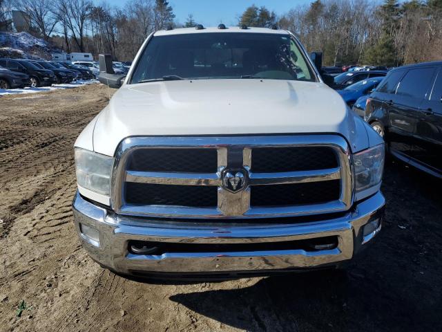 3C7WRTCL6JG312637 - 2018 RAM 3500 WHITE photo 5