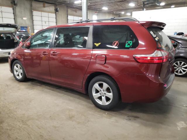 5TDKZ3DC0HS800830 - 2017 TOYOTA SIENNA LE MAROON photo 2