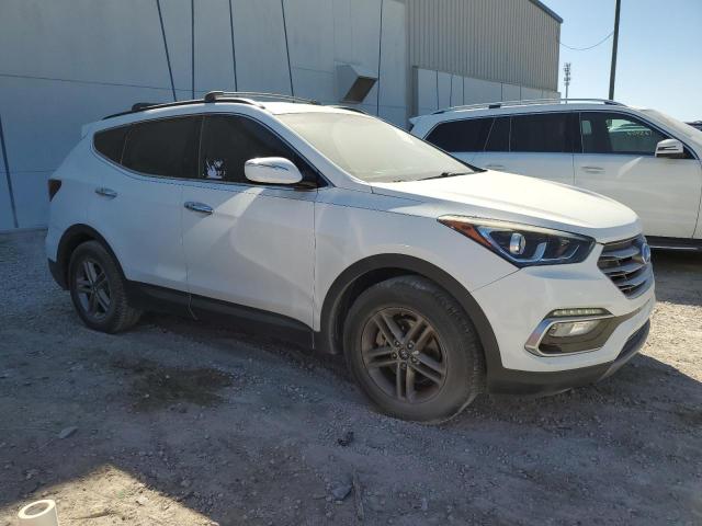 5NMZU3LB3JH076534 - 2018 HYUNDAI SANTA FE S WHITE photo 4