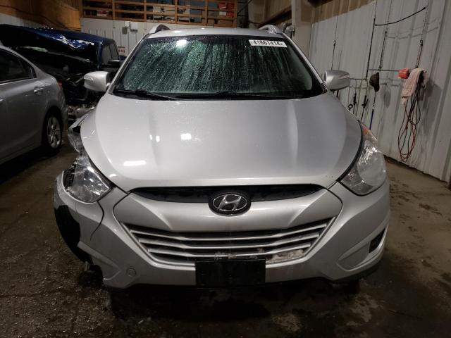 KM8JUCAC9CU443713 - 2012 HYUNDAI TUCSON GLS SILVER photo 5