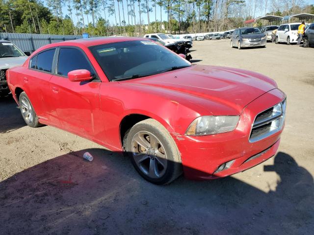 2B3CL3CG0BH507107 - 2011 DODGE CHARGER RED photo 4