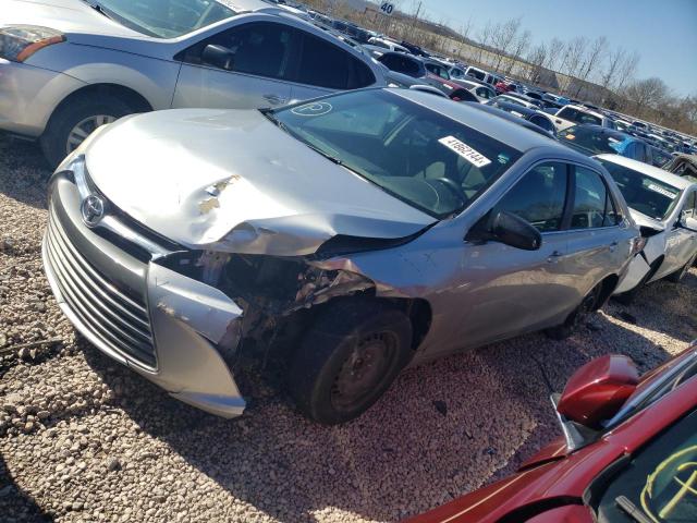 4T4BF1FK5FR480366 - 2015 TOYOTA CAMRY LE SILVER photo 1