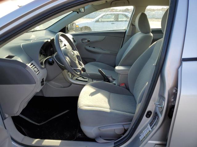 2T1BU40E09C153626 - 2009 TOYOTA COROLLA BASE SILVER photo 7