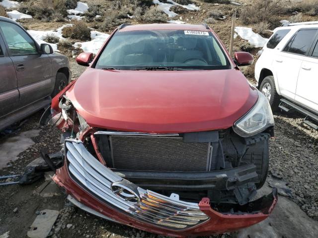 KM8SM4HF5GU148611 - 2016 HYUNDAI SANTA FE SE RED photo 5