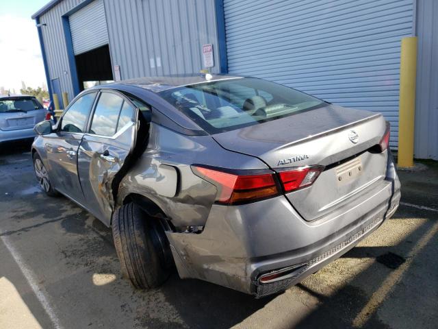 1N4BL4BV1LC262408 - 2020 NISSAN ALTIMA S GRAY photo 2