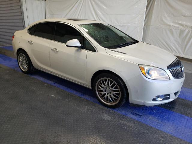 1G4PS5SK1F4217560 - 2015 BUICK VERANO CREAM photo 4