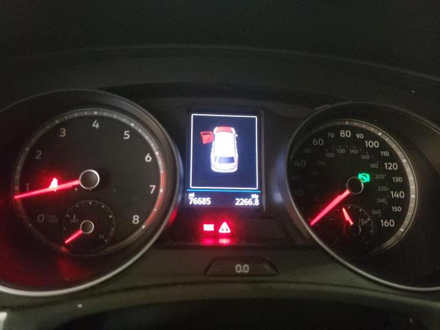 1V26C2CA6LC203056 - 2020 VOLKSWAGEN ATLAS CROS SE GRAY photo 9