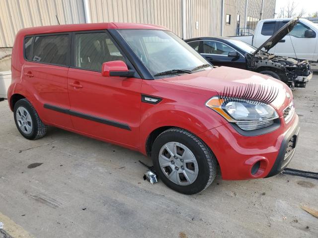 KNDJT2A55D7593546 - 2013 KIA SOUL RED photo 4