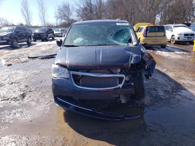 2C4RC1CG1ER243455 - 2014 CHRYSLER TOWN & COU TOURING L GRAY photo 5