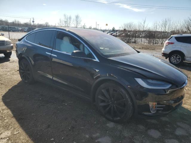 5YJXCDE21JF090026 - 2018 TESLA MODEL X BLACK photo 4