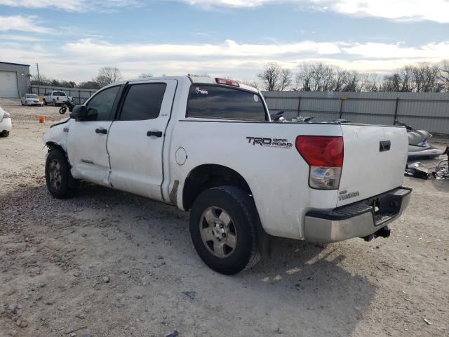 5TFEV541X8X057459 - 2008 TOYOTA TUNDRA CREWMAX WHITE photo 2