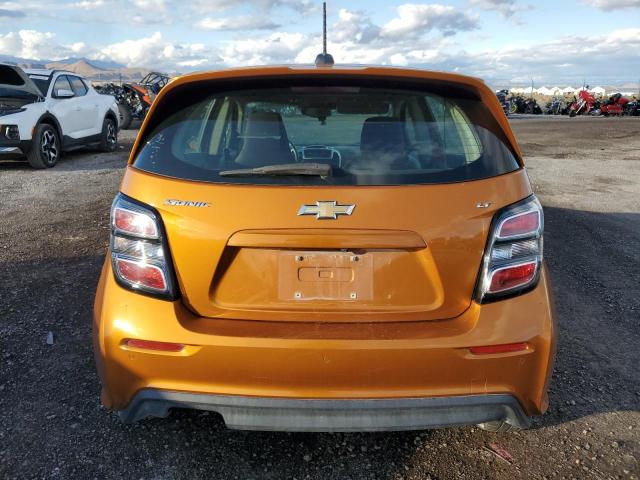 1G1JD6SG2H4164501 - 2017 CHEVROLET SONIC LT ORANGE photo 6