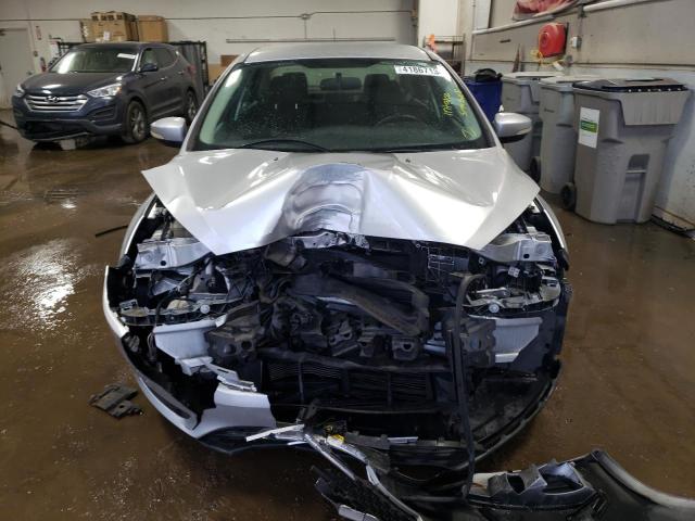 1FADP3F2XGL292861 - 2016 FORD FOCUS SE SILVER photo 5