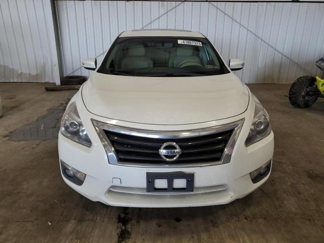 1N4AL3AP8DC151073 - 2013 NISSAN ALTIMA 2.5 WHITE photo 5