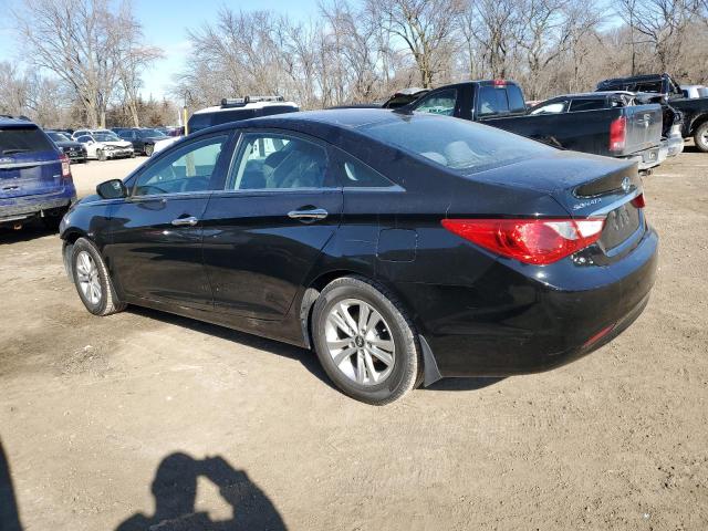 5NPEB4AC6DH518686 - 2013 HYUNDAI SONATA GLS BLACK photo 2