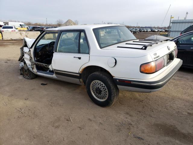 1G2HX54C2L1226320 - 1990 PONTIAC BONNEVILLE LE WHITE photo 2