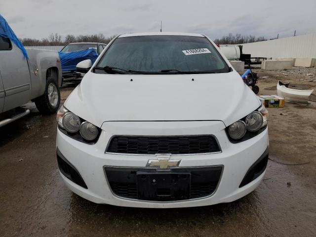 1G1JA5SH2C4211403 - 2012 CHEVROLET SONIC LS 白色 照片 5