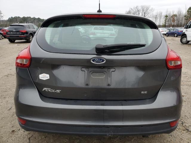 1FADP3K21HL279262 - 2017 FORD FOCUS SE GRAY photo 6