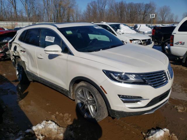 5LMCJ3D93JUL00607 - 2018 LINCOLN MKC RESERVE WHITE photo 4