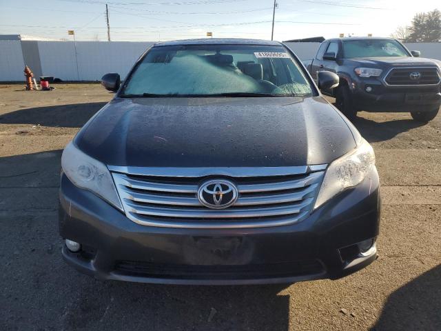 4T1BK3DB4BU422103 - 2011 TOYOTA AVALON BASE 灰色 照片 5