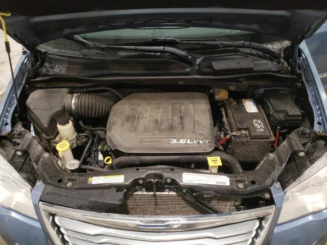 2A4RR8DG5BR785119 - 2011 CHRYSLER TOWN & COU TOURING L BLUE photo 12