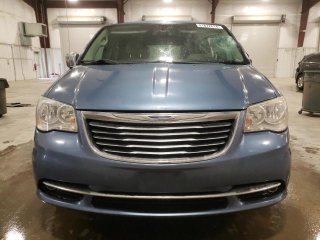 2A4RR8DG5BR785119 - 2011 CHRYSLER TOWN & COU TOURING L BLUE photo 5
