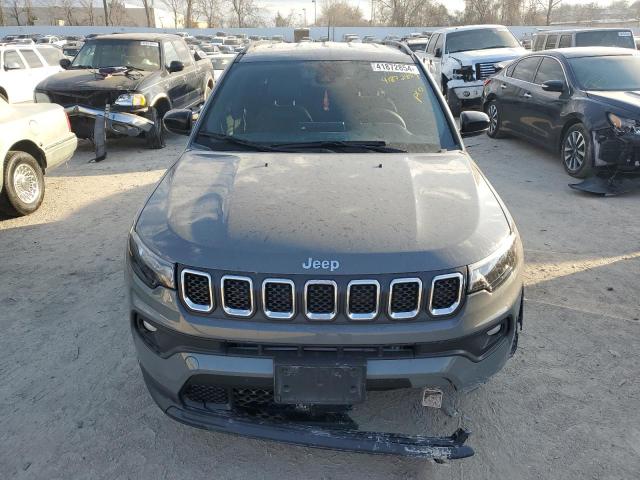 3C4NJDBN6PT561268 - 2023 JEEP COMPASS LATITUDE GRAY photo 5