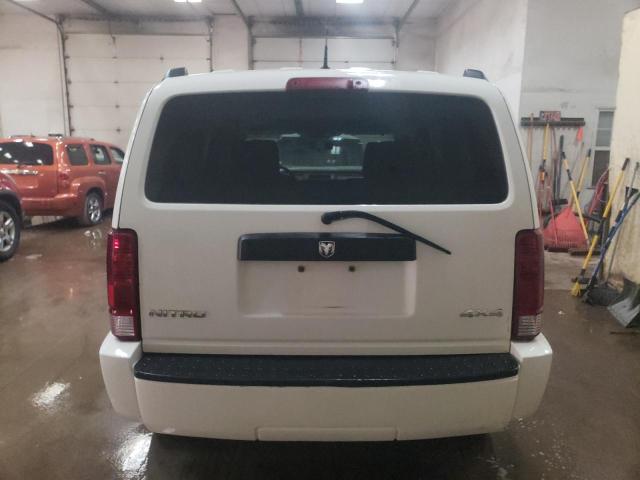 1D8GU28K18W260132 - 2008 DODGE NITRO SXT WHITE photo 6