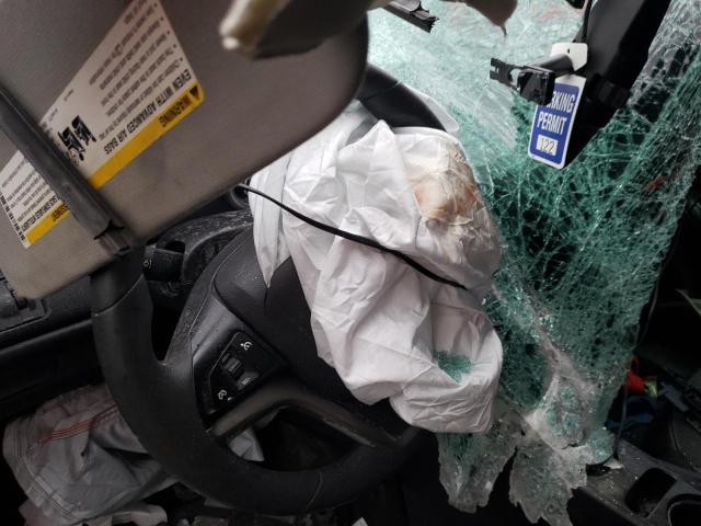 1G11C5SL1FU152038 - 2015 CHEVROLET MALIBU 1LT ვერცხლისფერი ფოტო 9