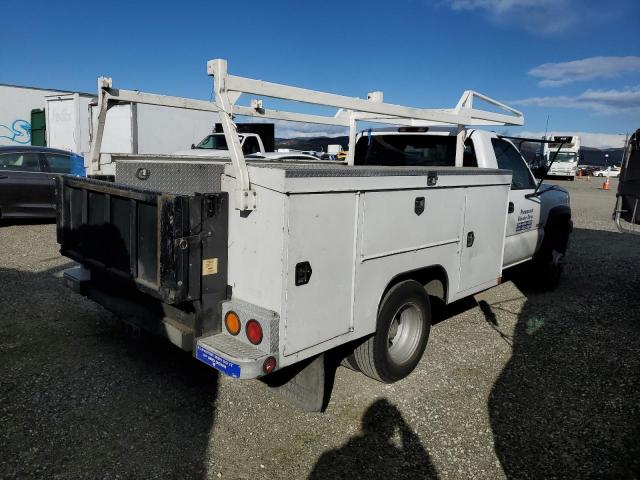 1GBJC34U76E140914 - 2006 CHEVROLET SILVERADO C3500 WHITE photo 3