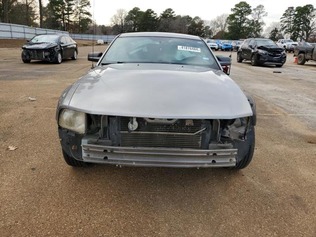 1ZVHT80N095121077 - 2009 FORD MUSTANG BROWN photo 5
