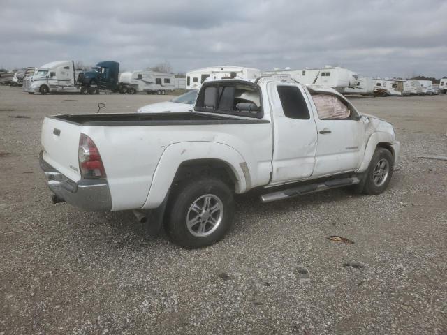 5TFTU4GN7BX008682 - 2011 TOYOTA TACOMA PRERUNNER ACCESS CAB WHITE photo 3