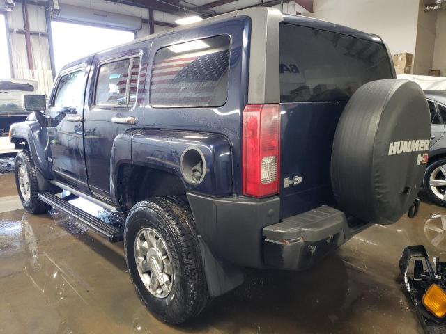 5GTDN13E678102939 - 2007 HUMMER H3 BLUE photo 2