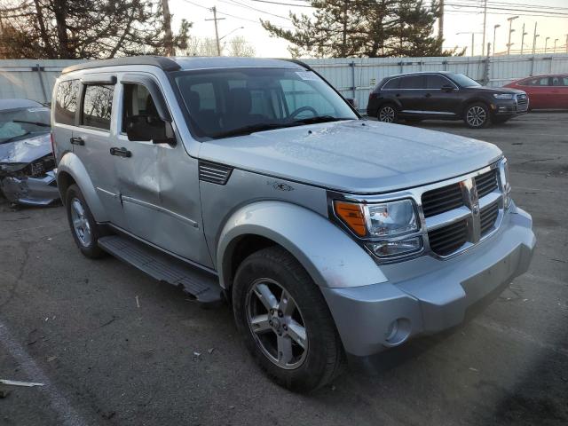 1D8GU58K27W654531 - 2007 DODGE NITRO SLT SILVER photo 4