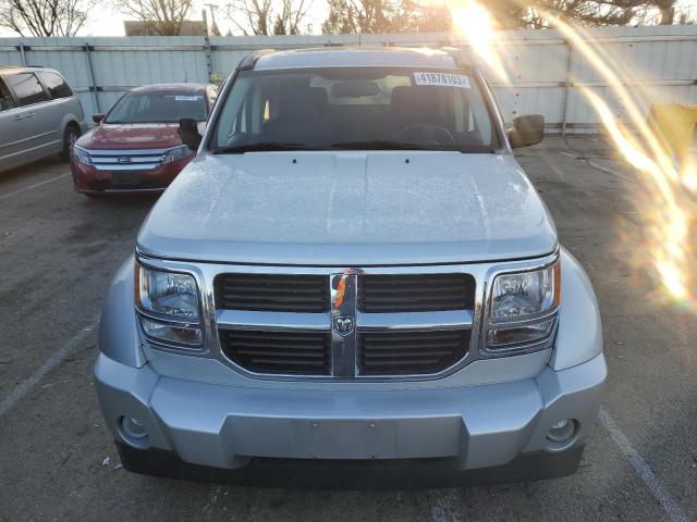 1D8GU58K27W654531 - 2007 DODGE NITRO SLT SILVER photo 5