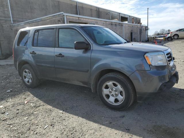 5FNYF3H25DB031034 - 2013 HONDA PILOT LX GRAY photo 4