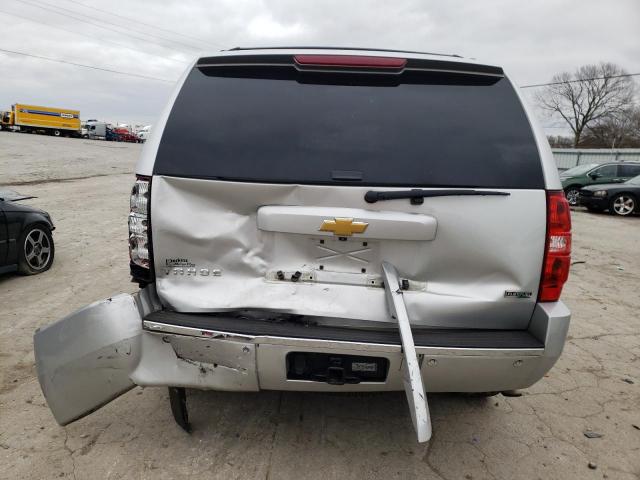 1GNSCCE07BR268592 - 2011 CHEVROLET TAHOE C1500 LTZ SILVER photo 6