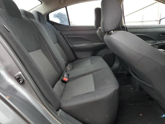 3N1CN8DV9LL843689 - 2020 NISSAN VERSA S GRAY photo 10