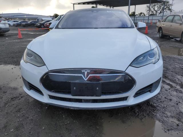 5YJSA1S11FF083854 - 2015 TESLA MODEL S 70 WHITE photo 5