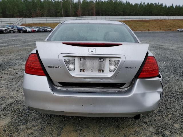 1HGCM56737A069841 - 2007 HONDA ACCORD EX SILVER photo 6