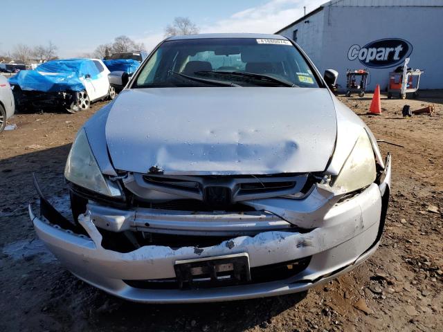 1HGCM56794A142934 - 2004 HONDA ACCORD EX SILVER photo 5