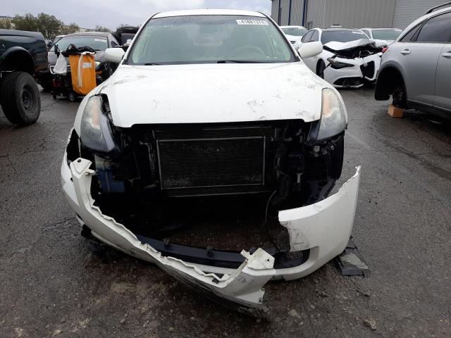 1N4CL21E58C258184 - 2008 NISSAN ALTIMA HYBRID WHITE photo 5