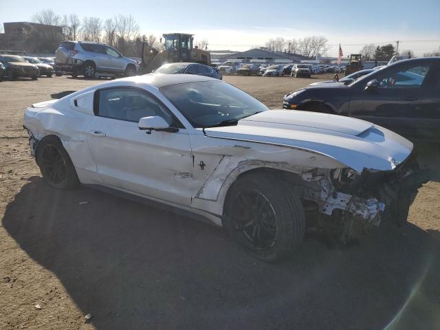 1FA6P8TH7H5273365 - 2017 FORD MUSTANG WHITE photo 4