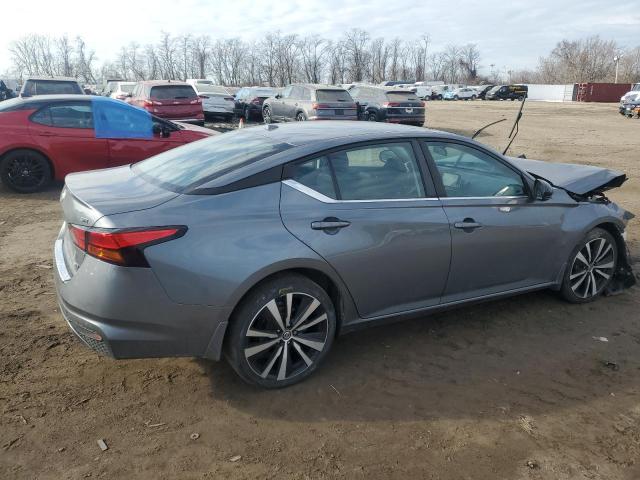 1N4BL4CW7LC220249 - 2020 NISSAN ALTIMA SR GRAY photo 3